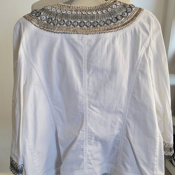CHICO’s TOP BEADED LILO SILVER MEDALLION JACKET W/Silver Tunic (Size: 2) - Picture 10 of 16